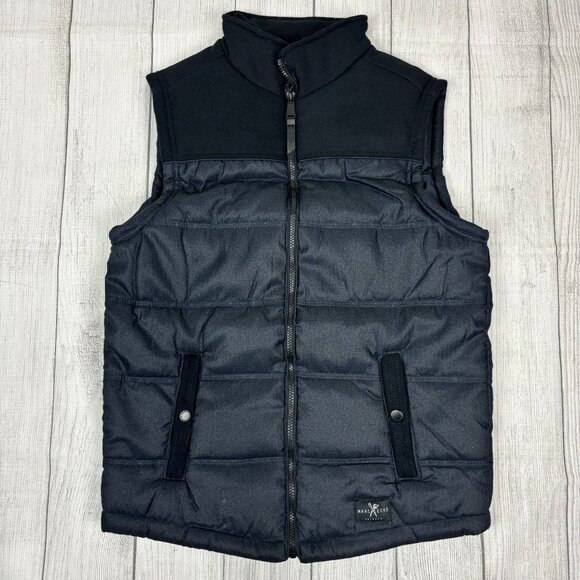 Marc Ecko Mens Navy Puffer Vest S/P Polyester Insulated Outerwear NWT. - Picture 1 of 10